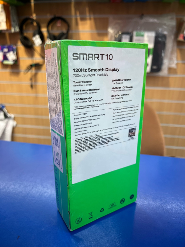 Мобильный телефон Infinix Smart 10