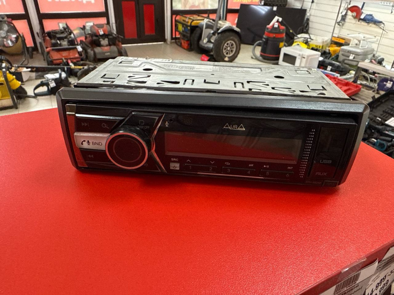 Автомагнитола AURA AMH-88DSP