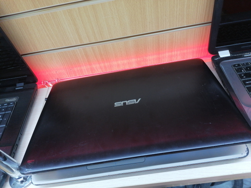 Ноутбук ASUS f540n