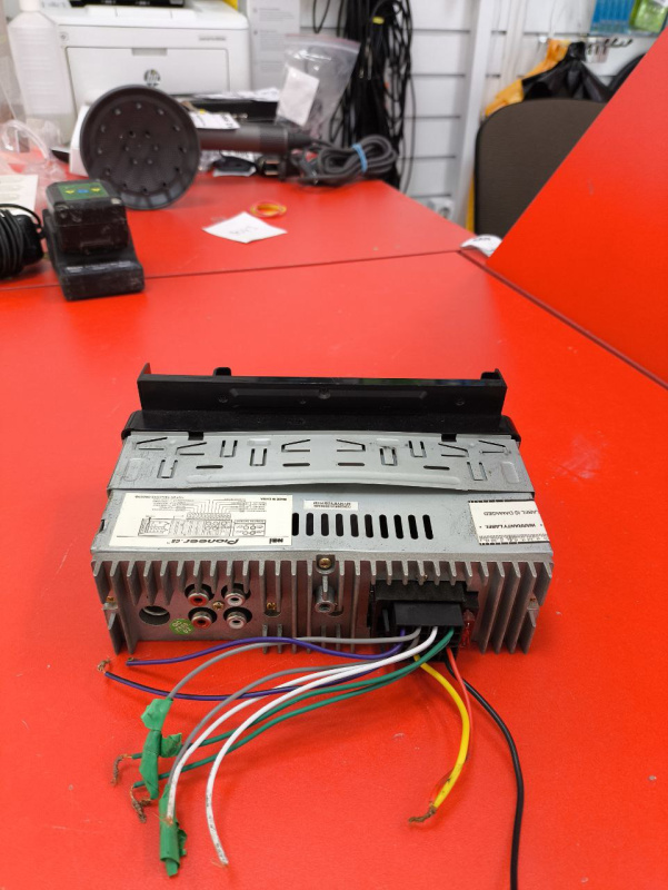 Автомагнитола Pioneer mvh-y875zbt