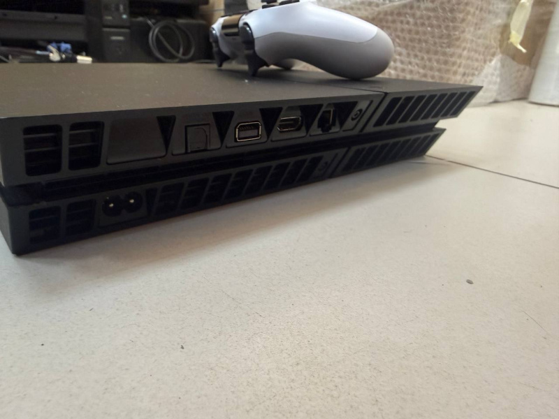 Игровая приставка Sony PS4 fat 500gb
