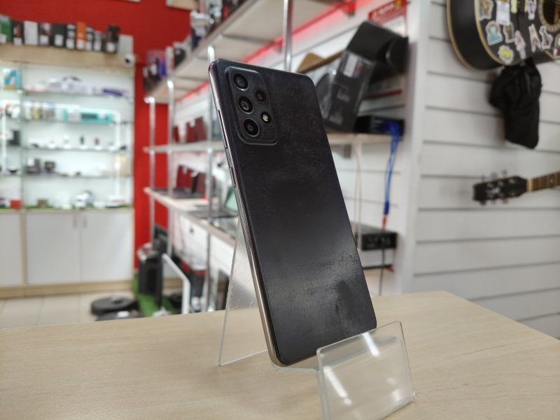 Мобильный телефон Samsung Galaxy A52