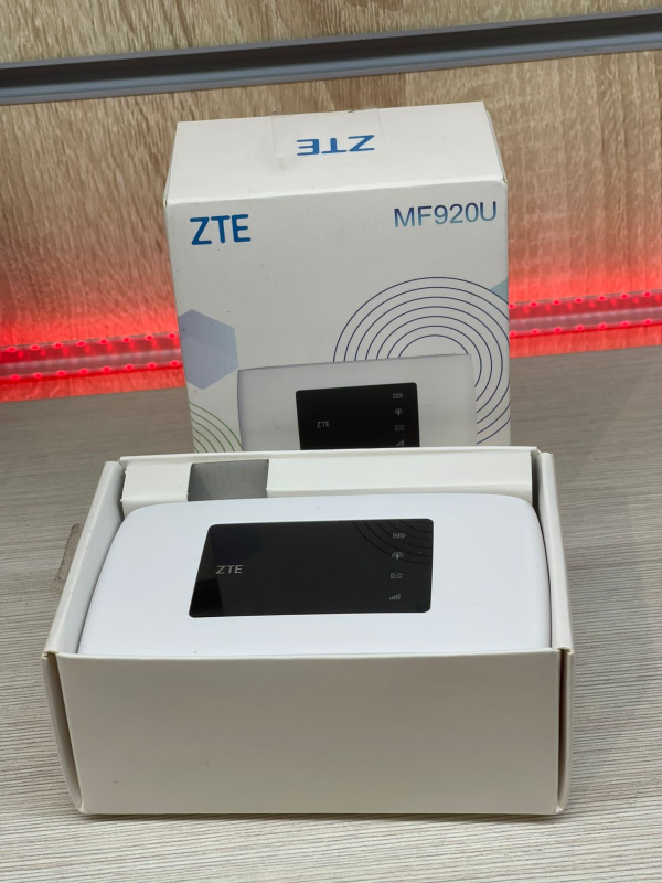 Роутер ZTE mf920u