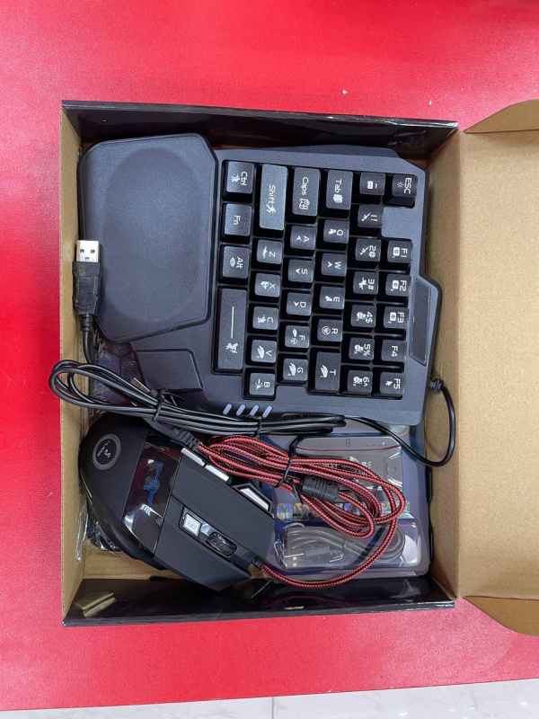 Клавиатура 404 NOT FOUND Игровая клавиатура и мышь для телефона