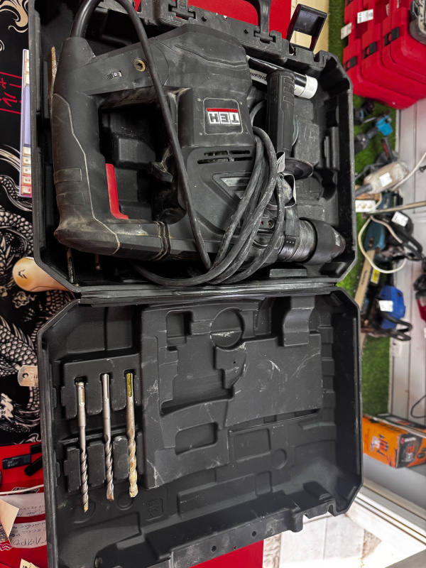 Перфоратор TEH TH3618V