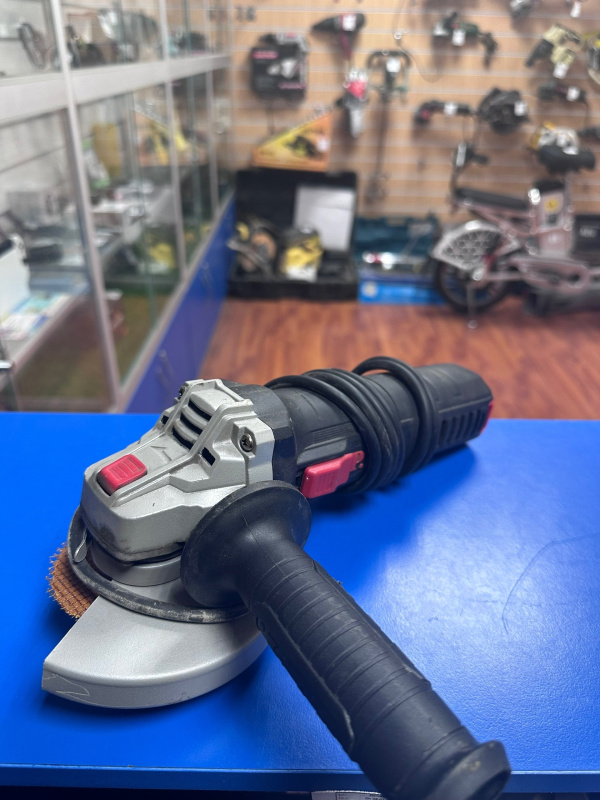 Болгарка P.I.T. PWS125-C4