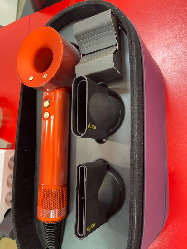 Фен  Dyson  Supersonic HD15 Malaysia