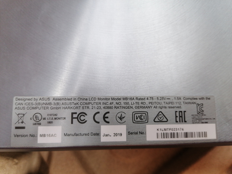 Монитор ASUS ZenScreen MB16A