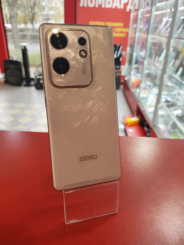 Мобильный телефон Infinix Zero 30