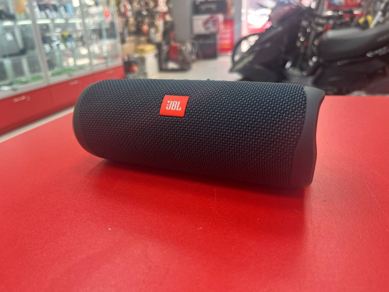 Колонки jbl flip 5  JBL flip 5