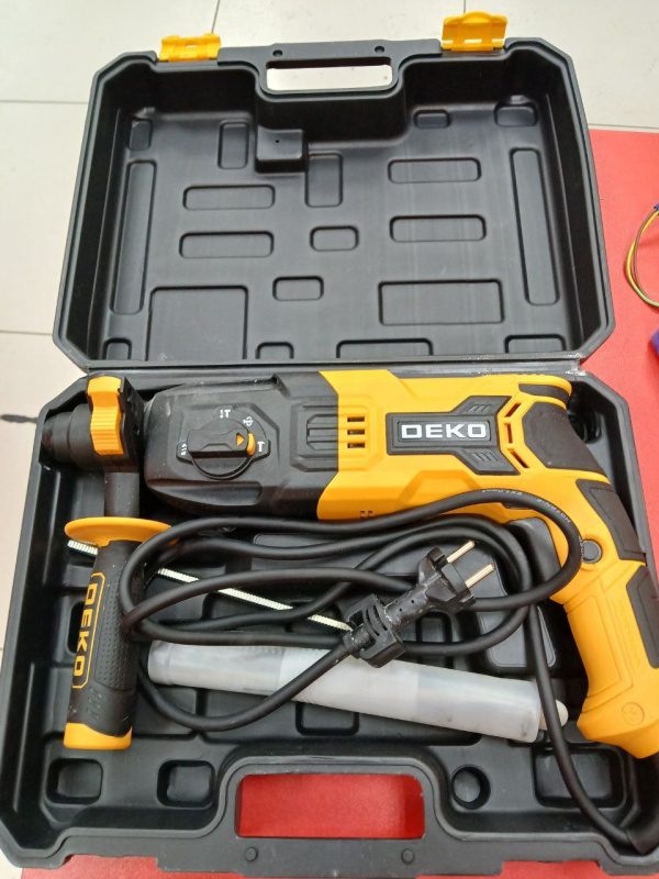 Перфоратор Deco DKH850W