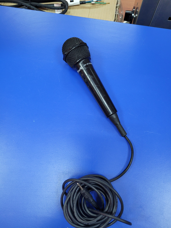 Микрофон Fendi FM-101
