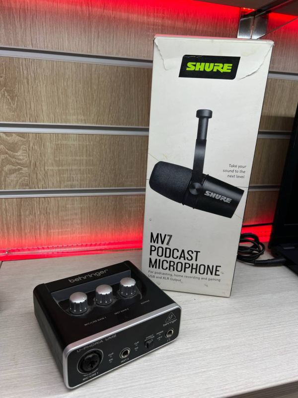 Микрофон MV7 Shure -