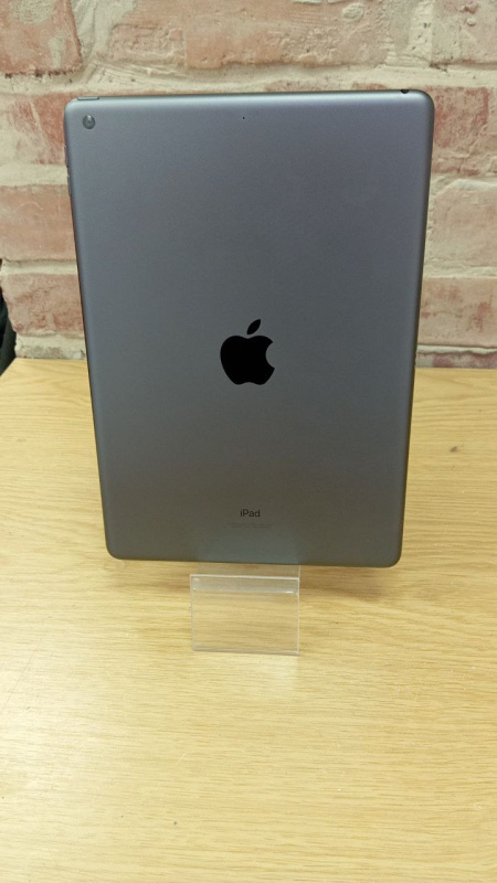 Планшет Apple iPad (9-го поколения) (2021)