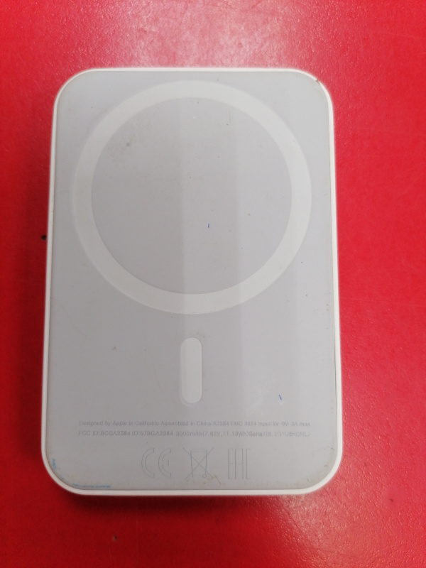 Внешний аккумулятор Apple 3624