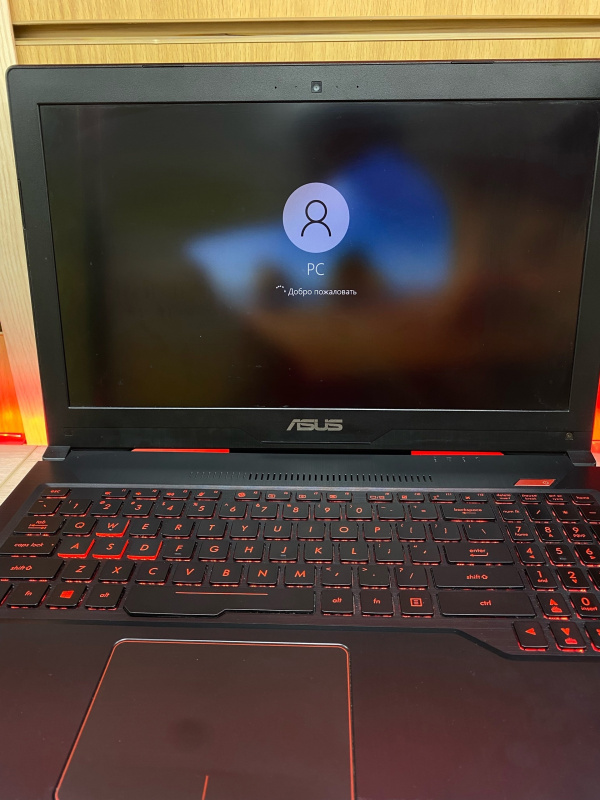 Ноутбук ASUS FX63V
