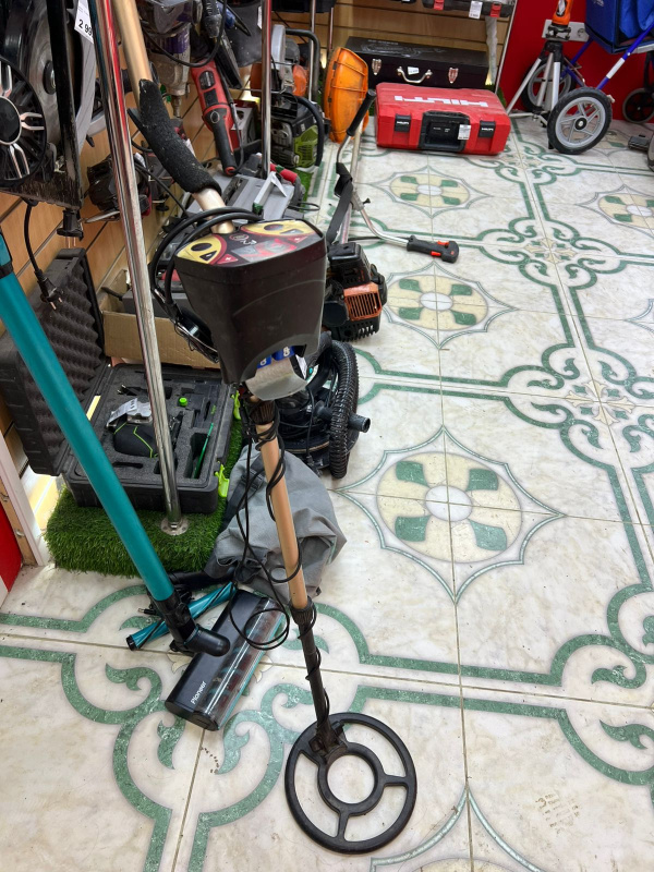 Металлоискатель Fisher F2