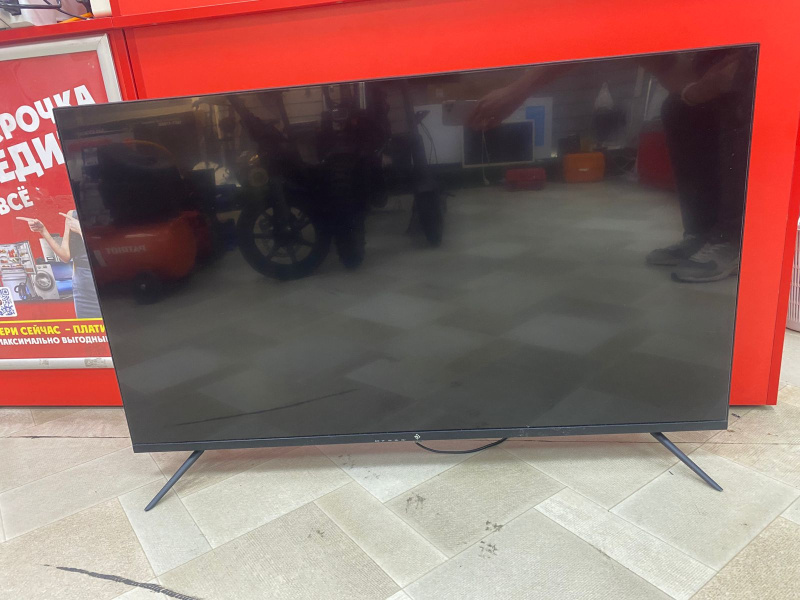 Телевизор DEXP 43UCY1