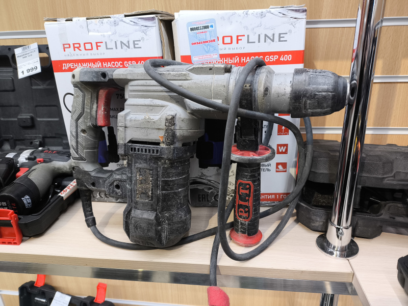 Перфоратор P.I.T. pbh28-c