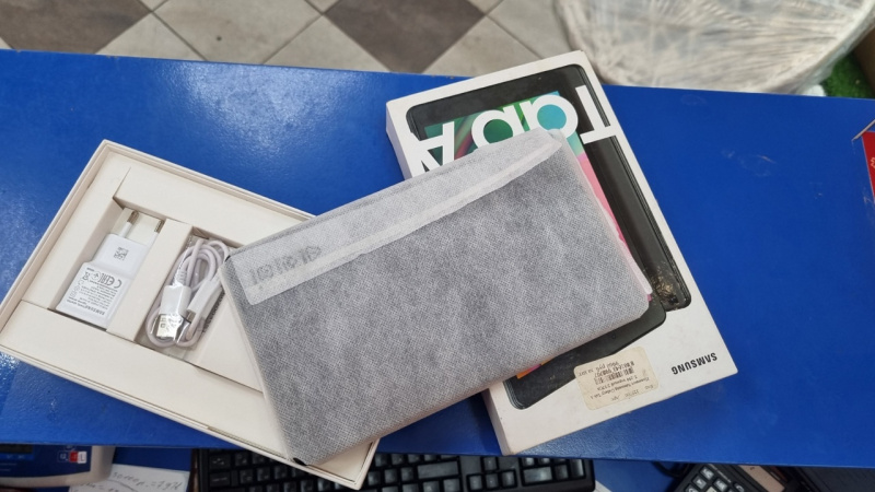 Планшет Samsung Galaxy Tab A 8.0 SM-T290 (2019)