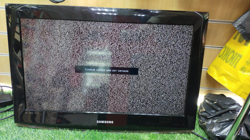 Телевизор Samsung LE26B450C4W