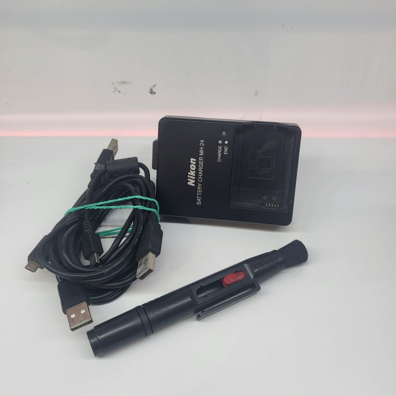 Фотоаппарат Nikon D3100