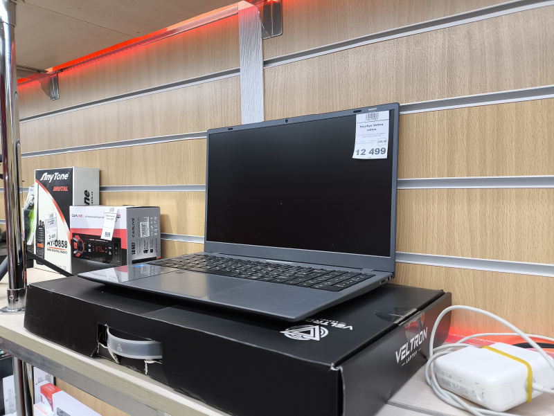 Ноутбук Velton velton