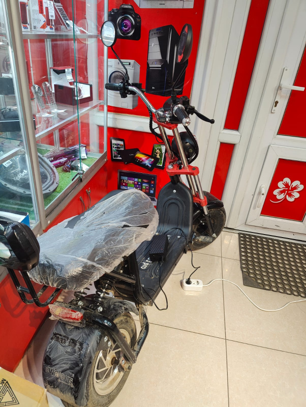 Электроскутер   Wolong c3 pro