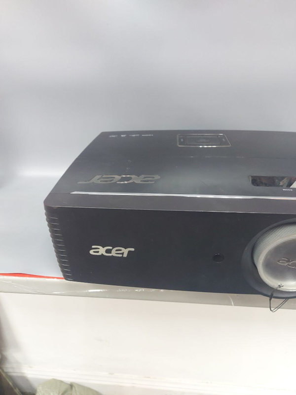 Проектор Acer DNX1118