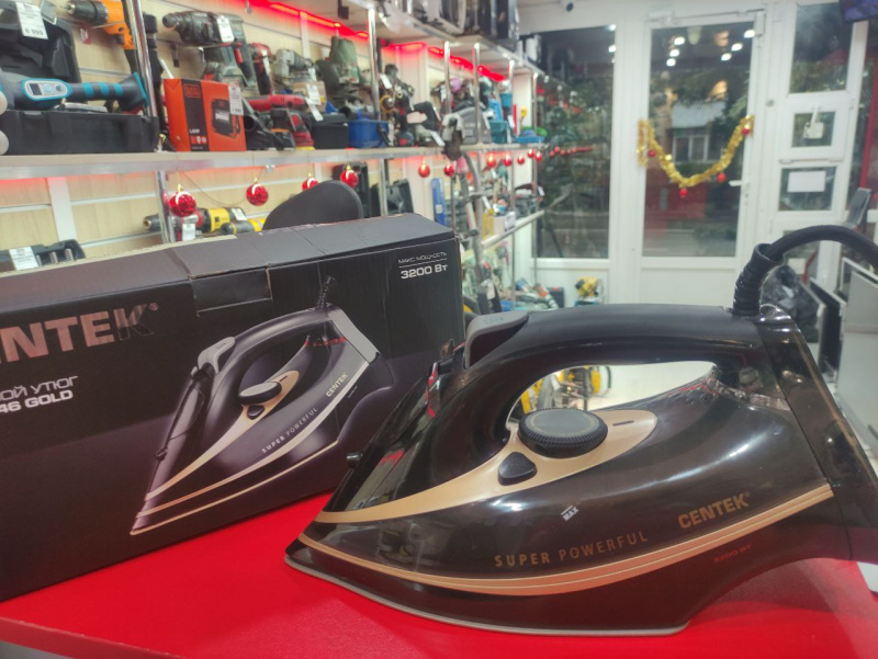 Утюг CenteK CT-2346