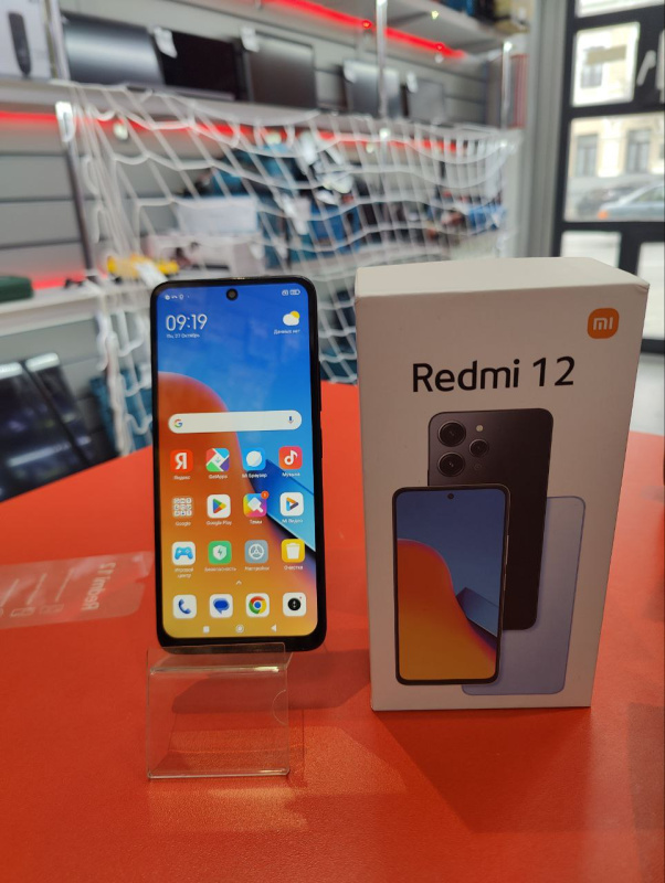 Мобильный телефон Xiaomi Redmi 12