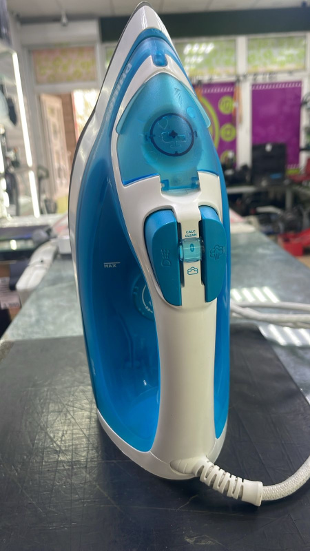 Утюг Philips STTEAMGLIDE