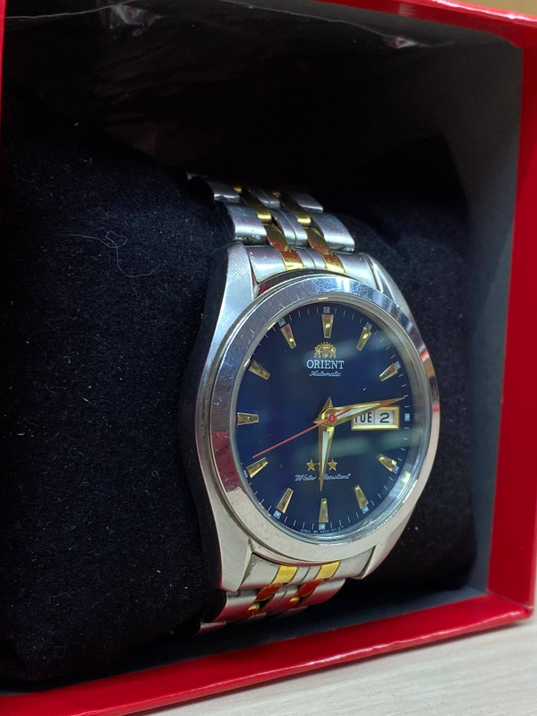 Часы наручные Orient K8