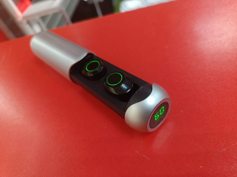 Наушники BQ 40