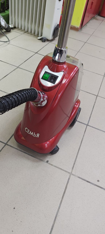 Отпариватель  красный