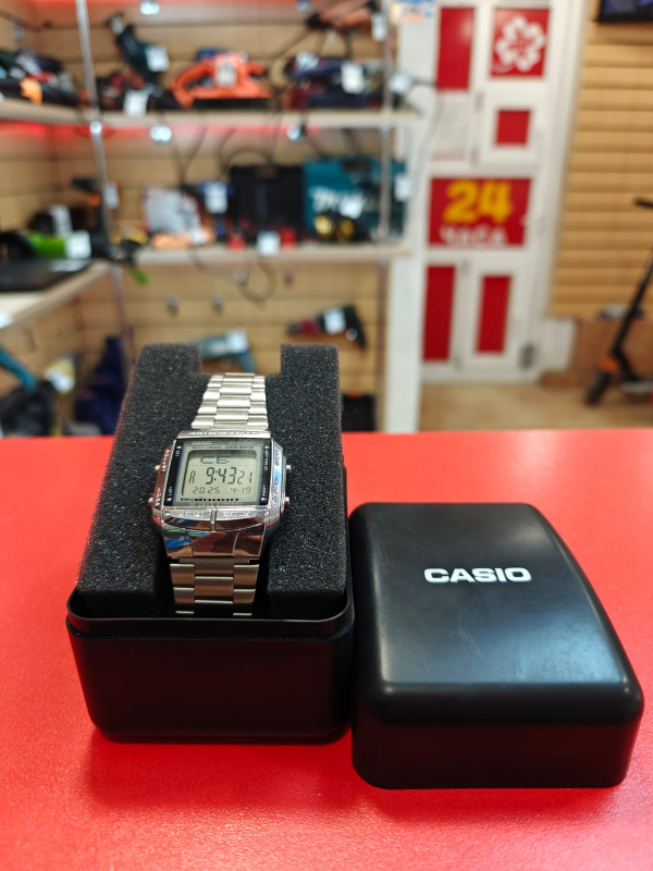 Часы наручные Casio DB-360