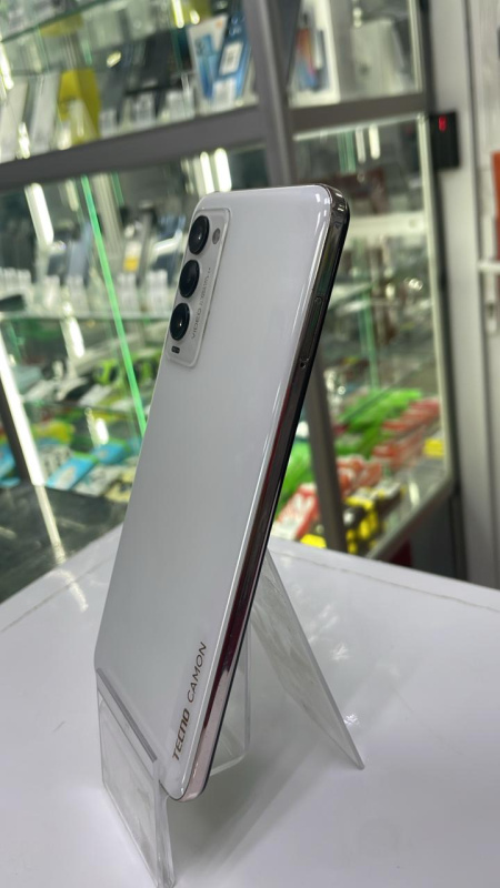 Мобильный телефон Tecno Camon 18
