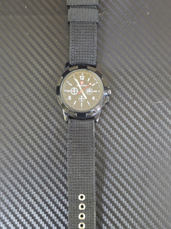 Часы наручные Tissot 1853
