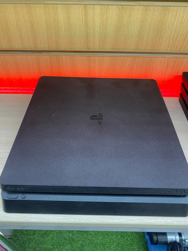 Игровая приставка Sony PS 4 SLIM 1 TB