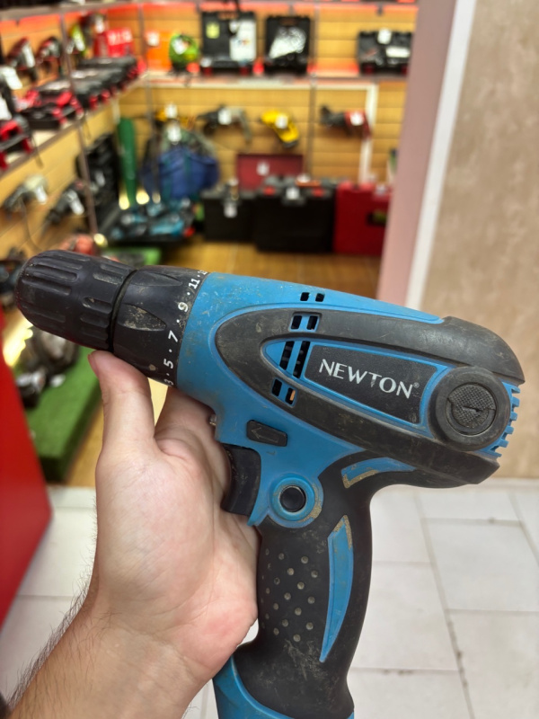 Шуруповерт Newton Не указана