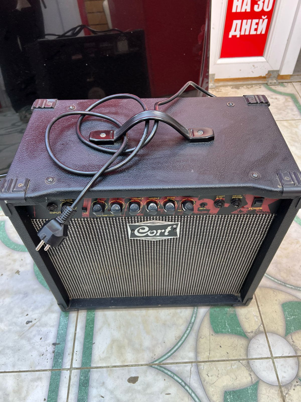 Усилитель Cort MX30R