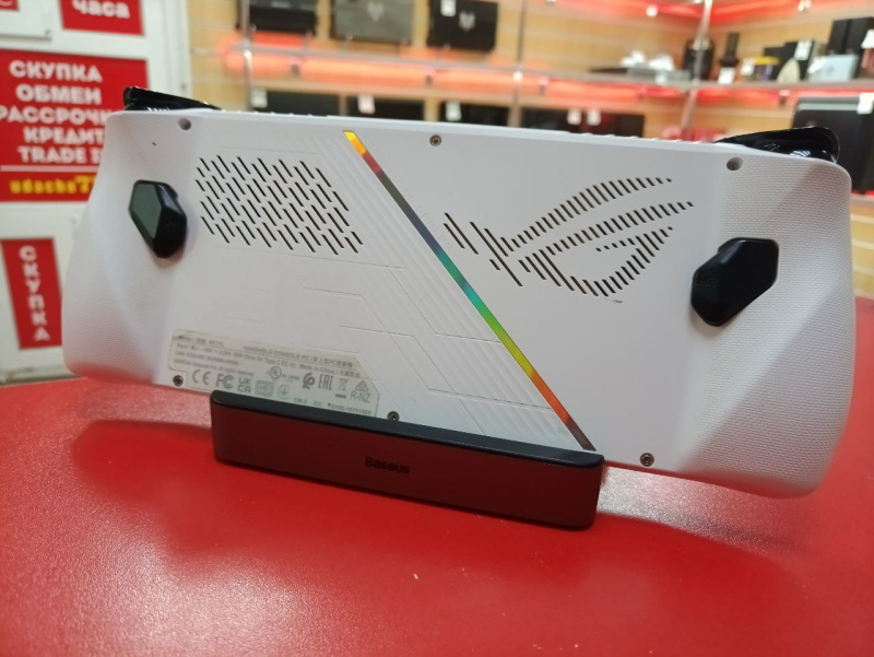 Игровая приставка ASUS Ally Z1 Extreme