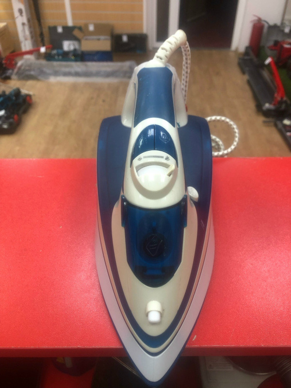 Утюг DEXP  KF2400WB