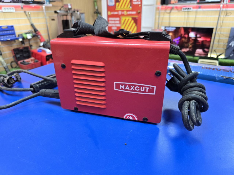 Сварочный аппарат - инвертор ММА Maxcut 180 a