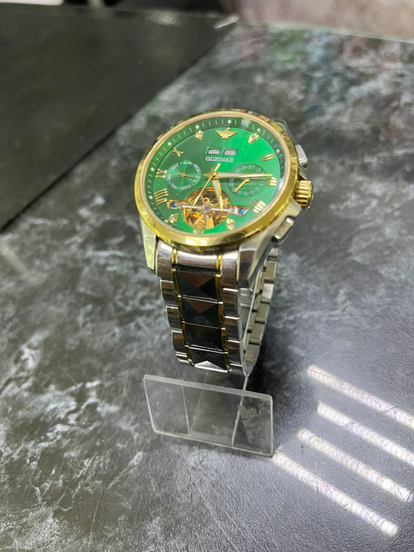 Часы наручные Oukitel G3186