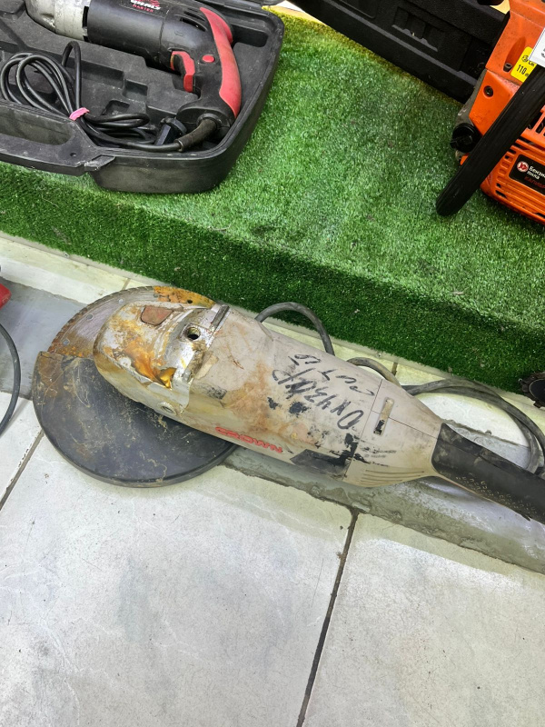 Болгарка Crown CT13500-230S