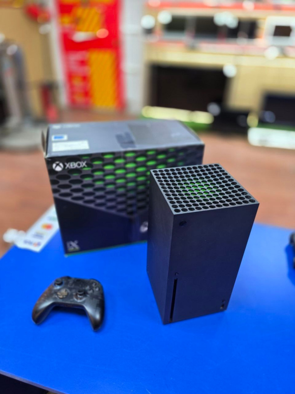 Игровая приставка Xbox Series X