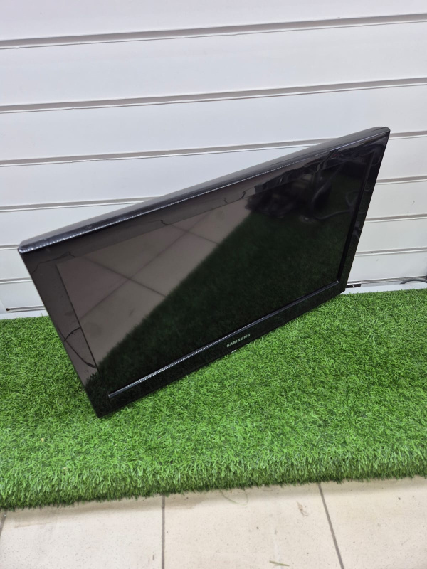 Телевизор Samsung LE26C454E3W