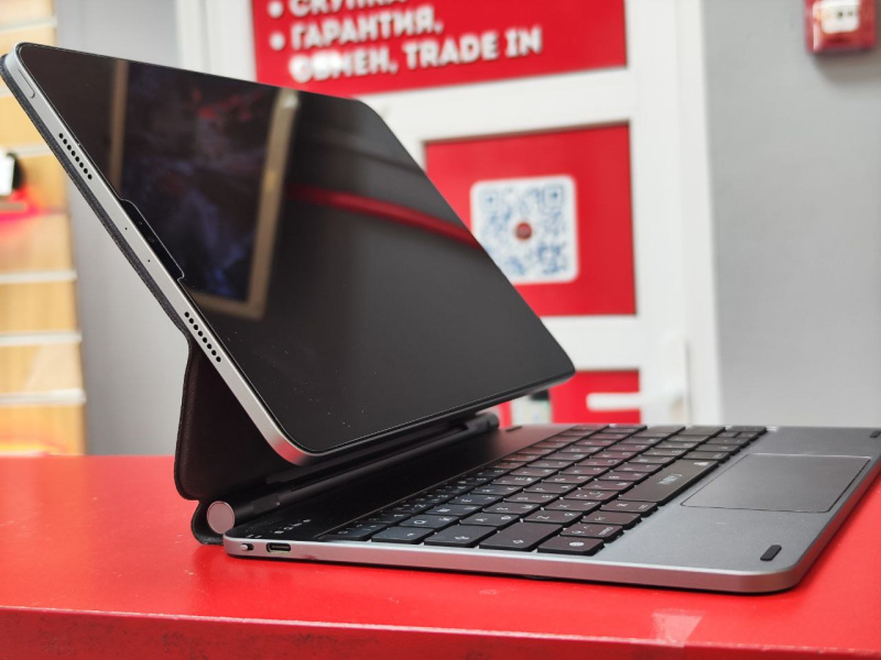 Планшет Apple iPad Pro 11 (4-го поколения) (2022)