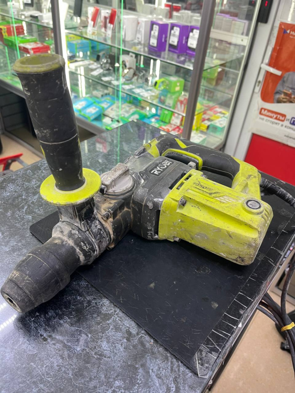 Перфоратор Ryobi RSDS 1050
